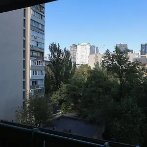 по улице большая васильковская, 129 Апартаменты